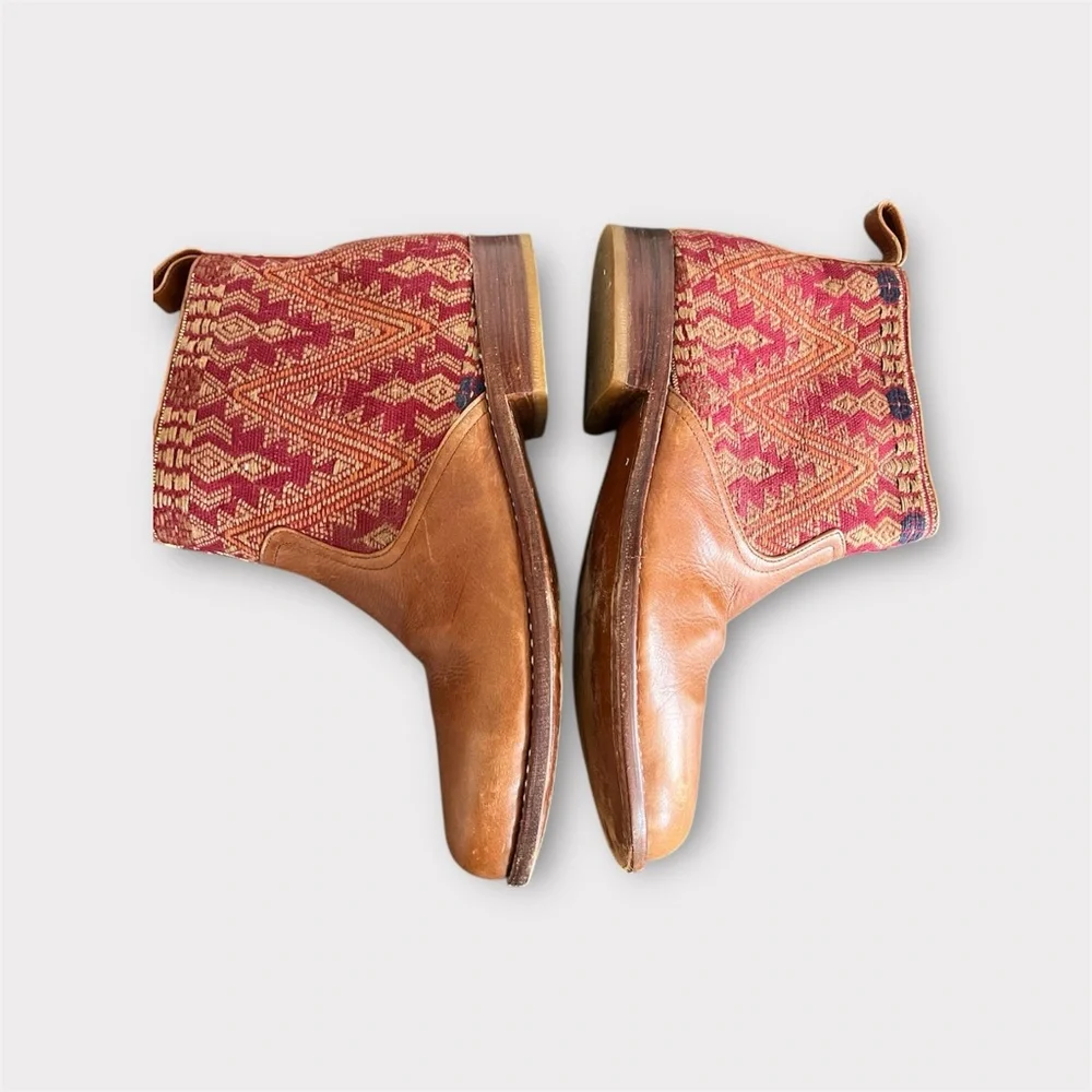 Teysha Handcrafted Artisan Ankle Boots Women Size 10